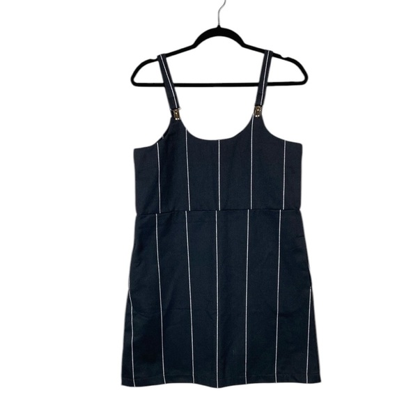Noctex Striped overall clip Dress - Picture 1 of 6